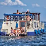 Botel Boats & Yachts At Marina By Kuhnle-tours 3*