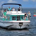 Boats & Yachts At Harbor By Kuhnle-tours Tekne 3*
