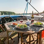 Boats & Yachts At Harbor By Kuhnle-tours Tekne