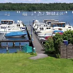 Boats & Yachts At Harbor By Kuhnle-tours Tekne 3*