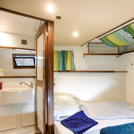 Boats & Yachts At Marina By Kuhnle-tours Botel 3*