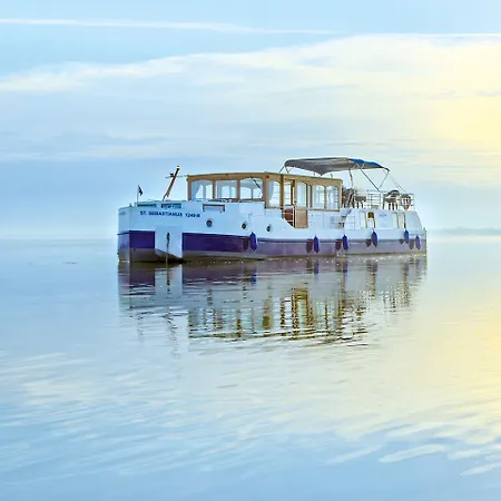 Boats & Yachts At Zeuthen Harbor By Kuhnle-Tours