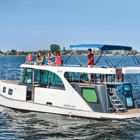 Kuhnle-tours Bootshaus Zeuthen