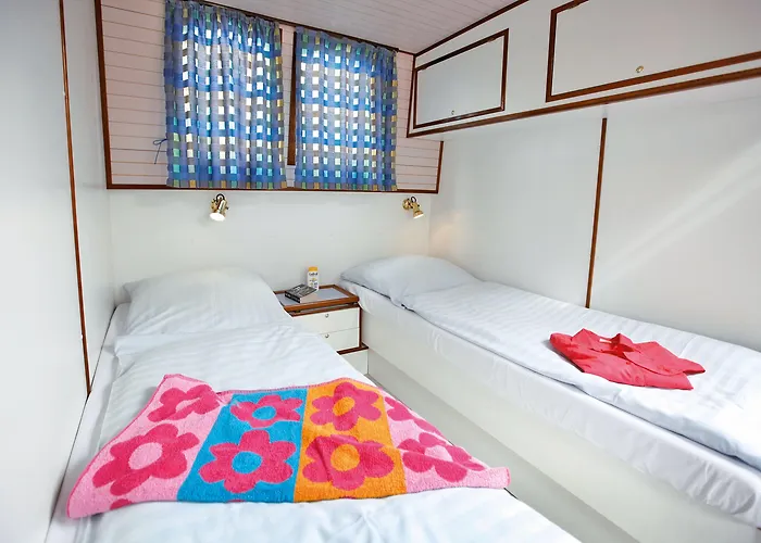 Boats & Yachts At Harbor By Kuhnle-tours 3*