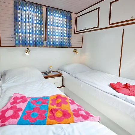 Kuhnle-tours Bootshaus 3* Zeuthen